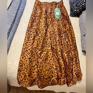 FARM rio black leopard texture midi skirt - tags on, never been worn! Size xs